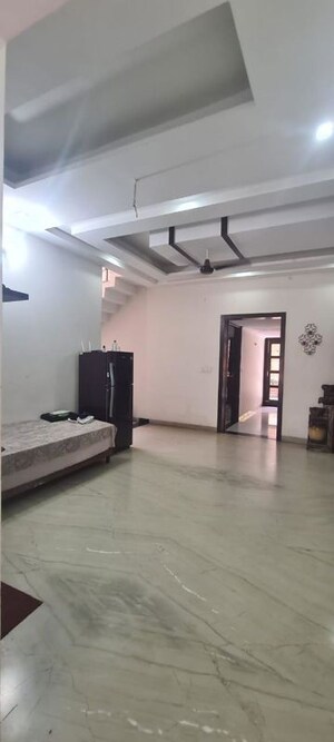 Room in 6+ BHK Independent House at Sector 125 – for Sale