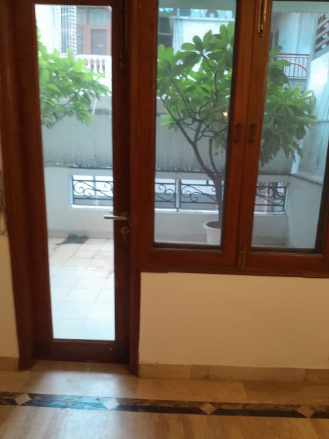 6 BHK + Pooja Room,Servant Room,Study Room,Extra Room Villa For Sale in DLF Phase IV