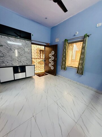 Living Room in 1.5 BHK Apartment at Shanti Bagh Apartments, Ameerpet – for Rent