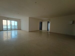 Room in 4 BHK Apartment at Brigade Caladium, Hebbal – for Sale