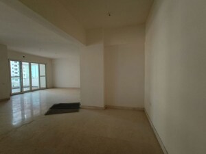 Room in 4 BHK Apartment at Brigade Caladium, Hebbal – for Sale