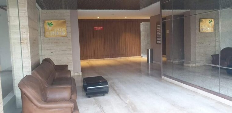 Nearby, goel-ganga-florentina 3 Bedroom 1480 Sq.Ft. Apartment In Nibm Annexe Pune 8975297