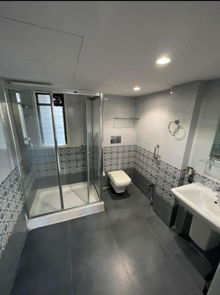 Team Area, blue-bird 2 Bedroom 1400 Sq.Ft. Apartment In Pali Hill Mumbai 9818731