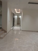 5 BHK + Pooja Room,Servant Room,Study Room,Extra Room 1040 Sq.Yd. Villa in Vasant Vihar