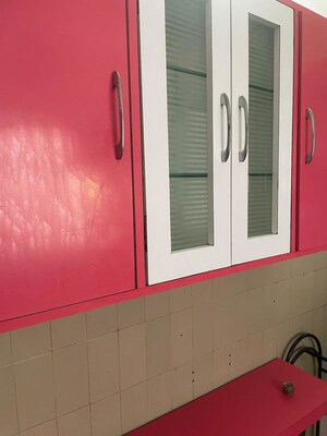 Furnished Amenities in 2 BHK Apartment at Cubic Mall, Chembur – for Rent