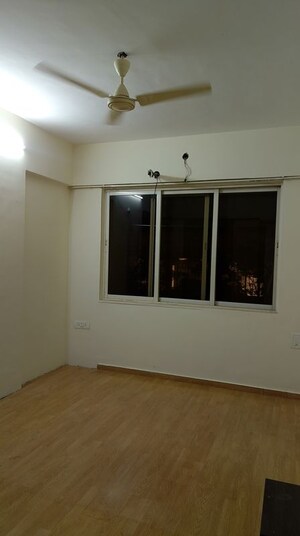 Bedroom in 1 BHK Apartment at Dosti Daffodil, Wadala East – for Sale