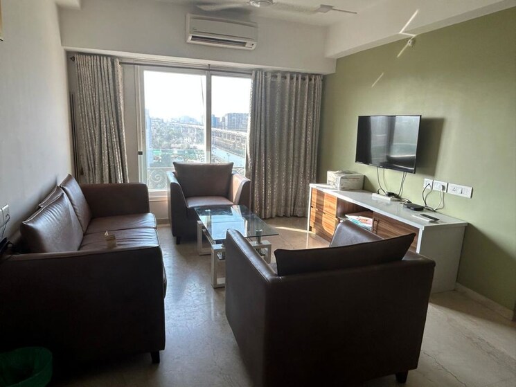 Team Area, kanakia-paris 3 Bedroom 1300 Sq.Ft. Apartment In Bandra East Mumbai 9818823