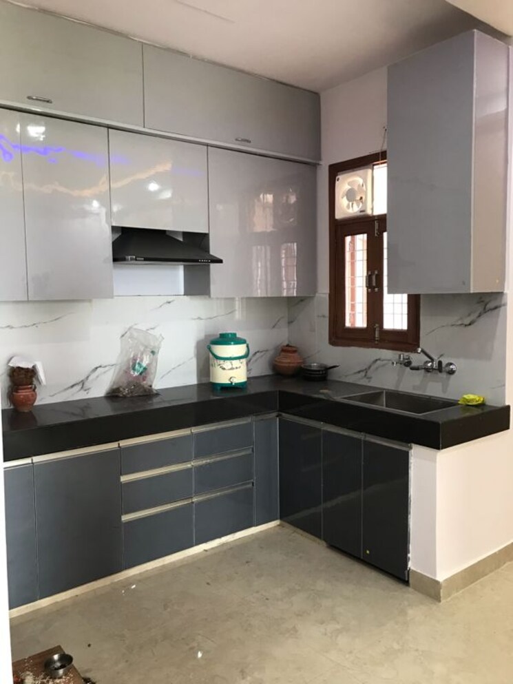 Kitchen, sector 8 dwarka 2 Bedroom 685 Sq.Ft. Builder Floor In Sector 8 Dwarka Delhi 9818888