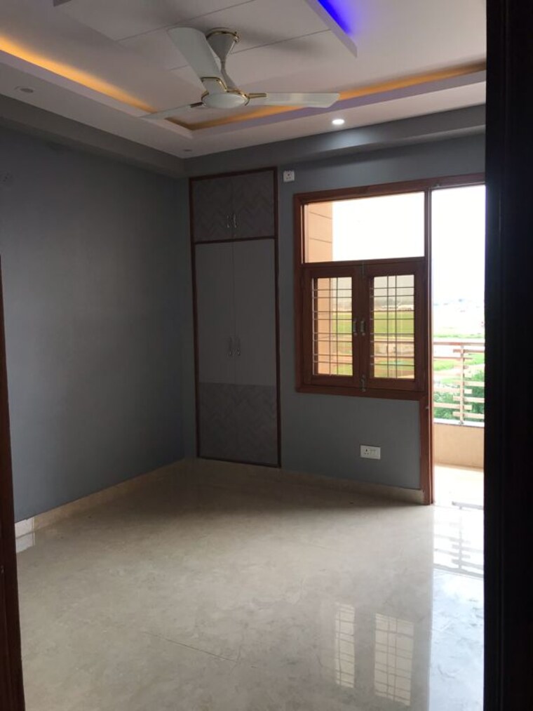 Room, sector 8 dwarka 2 Bedroom 682 Sq.Ft. Builder Floor In Sector 8 Dwarka Delhi 9819005