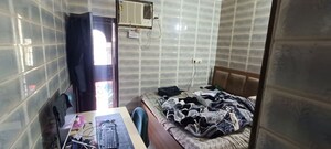 Team Area in 2 BHK Builder Floor at Mahavir Enclave 1 – for Rent