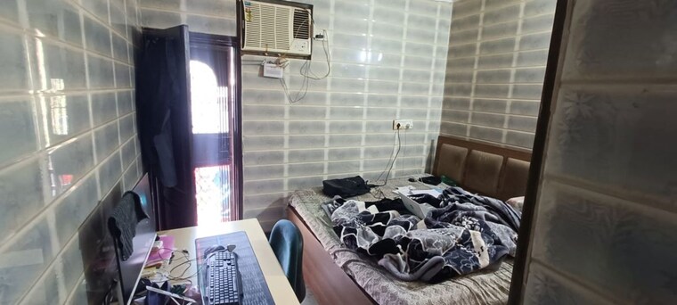 Team Area, mahavir enclave 1 2 Bedroom 534 Sq.Ft. Builder Floor In Mahavir Enclave 1 Delhi 9819023