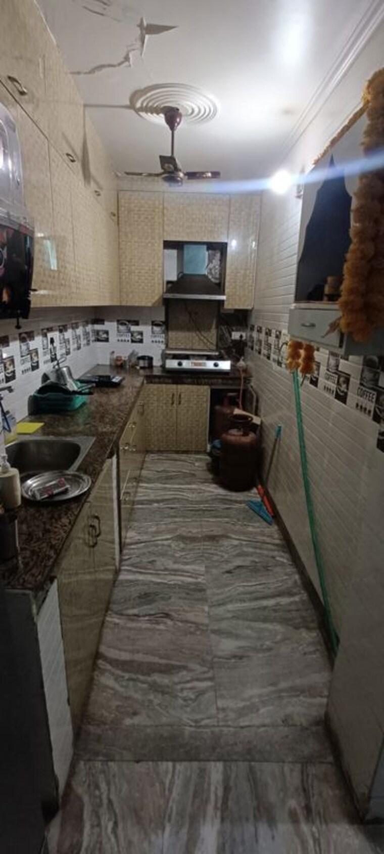 Kitchen, mahavir enclave 1 2 Bedroom 534 Sq.Ft. Builder Floor In Mahavir Enclave 1 Delhi 9819023