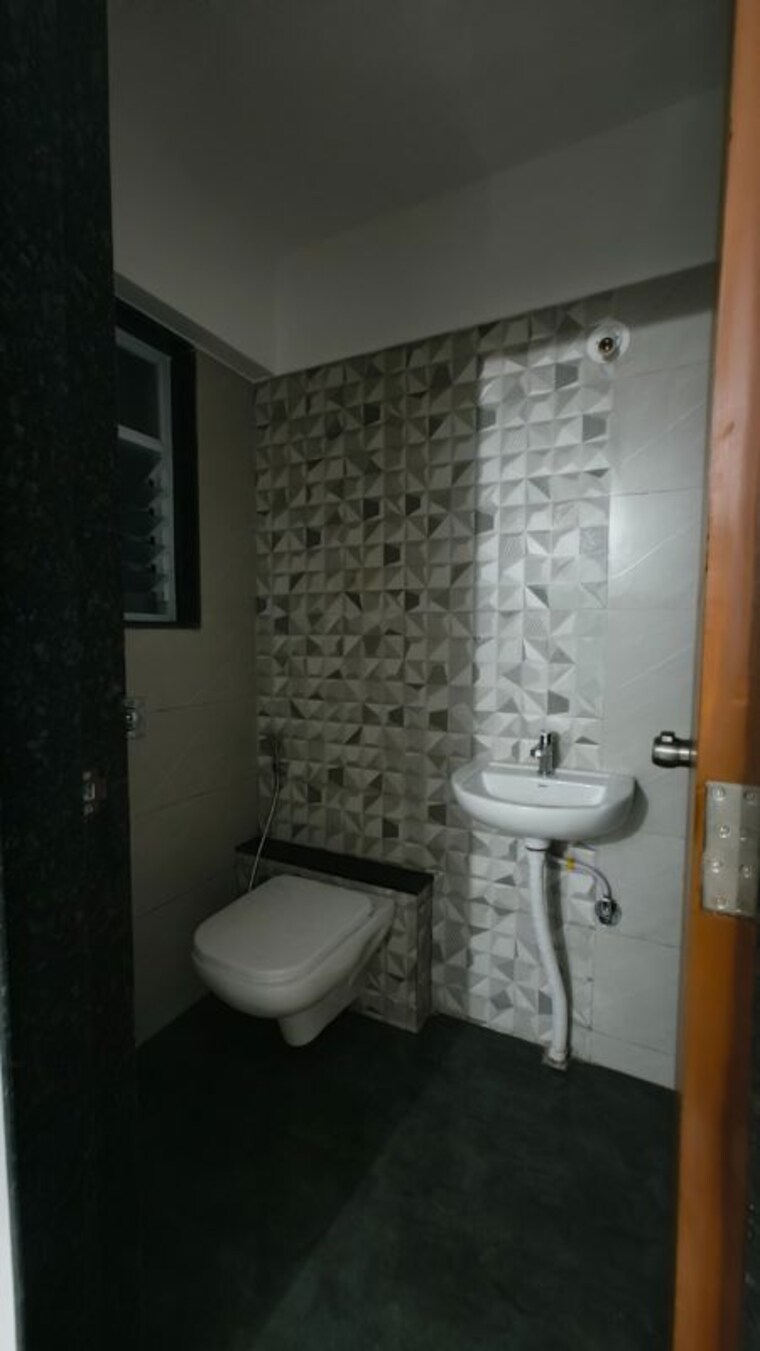 Bathroom, fortune-prospero 2 Bedroom 1000 Sq.Ft. Apartment In Kondhwa Budruk Pune 8991592