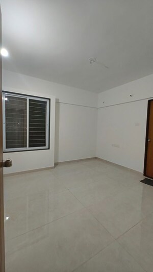 Study Room in 2 BHK Apartment at Fortune Prospero, Kondhwa Budruk – for Rent