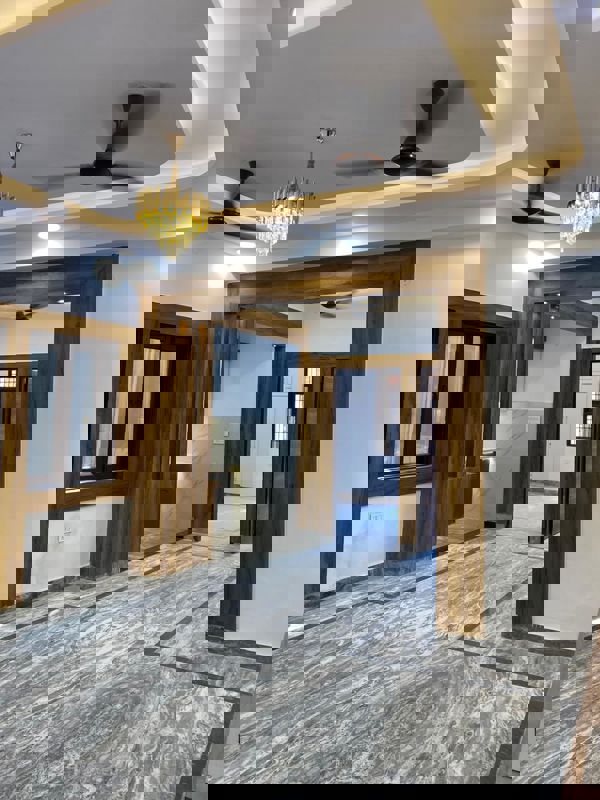 2 BHK Builder Floor For Sale in Shalimar Garden Extension I