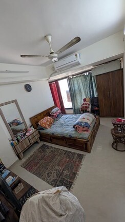 1 BHK + Extra Room Apartment For Rent in Abrol Vastu Park
