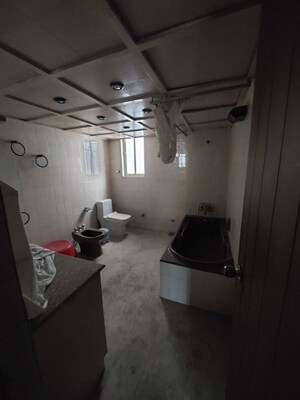 Bathroom in 3 BHK Apartment at Kumar Platinum, Camp – for Sale