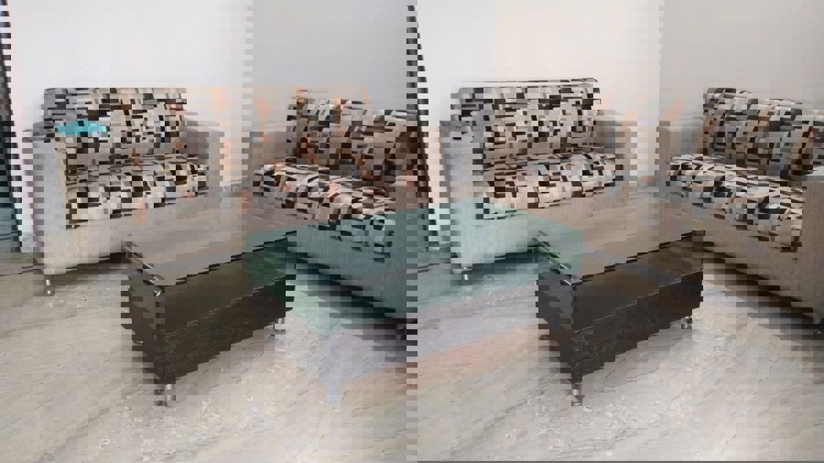 2 BHK Builder Floor For Rent in Lajpat Nagar