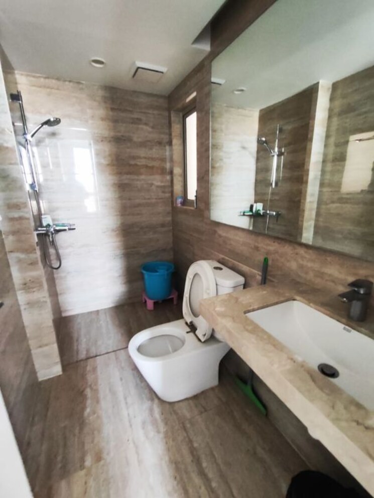 Bathroom, hiranandani-delanna 2 Bedroom 730 Sq.Ft. Apartment In Ghodbunder Road Thane 9819140