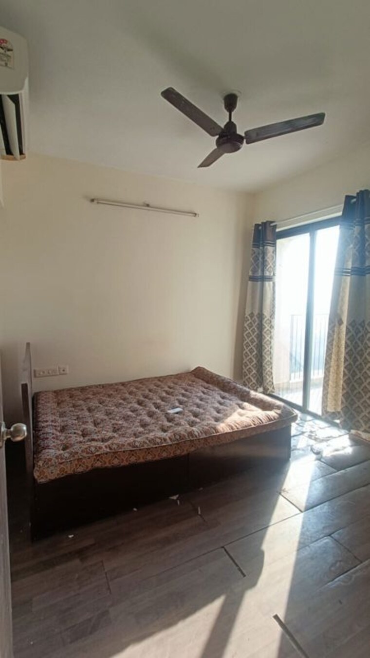Bedroom, lodha-palava-downtown 1 Bedroom 656 Sq.Ft. Apartment In Dombivli East Thane 9819177