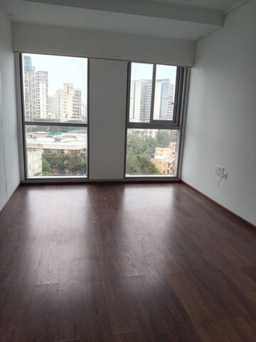 Bedroom in 2 BHK Apartment at Lodha Dioro, Wadala – for Rent
