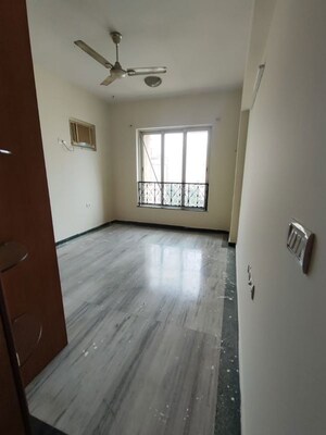 Room in 3 BHK Apartment at Hiranandani Estate Spenta, Ghodbunder Road – for Sale