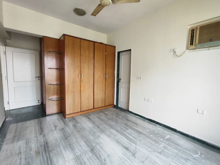 Room, hiranandani-estate-spenta 3 Bedroom 1200 Sq.Ft. Apartment In Ghodbunder Road Thane 9819214