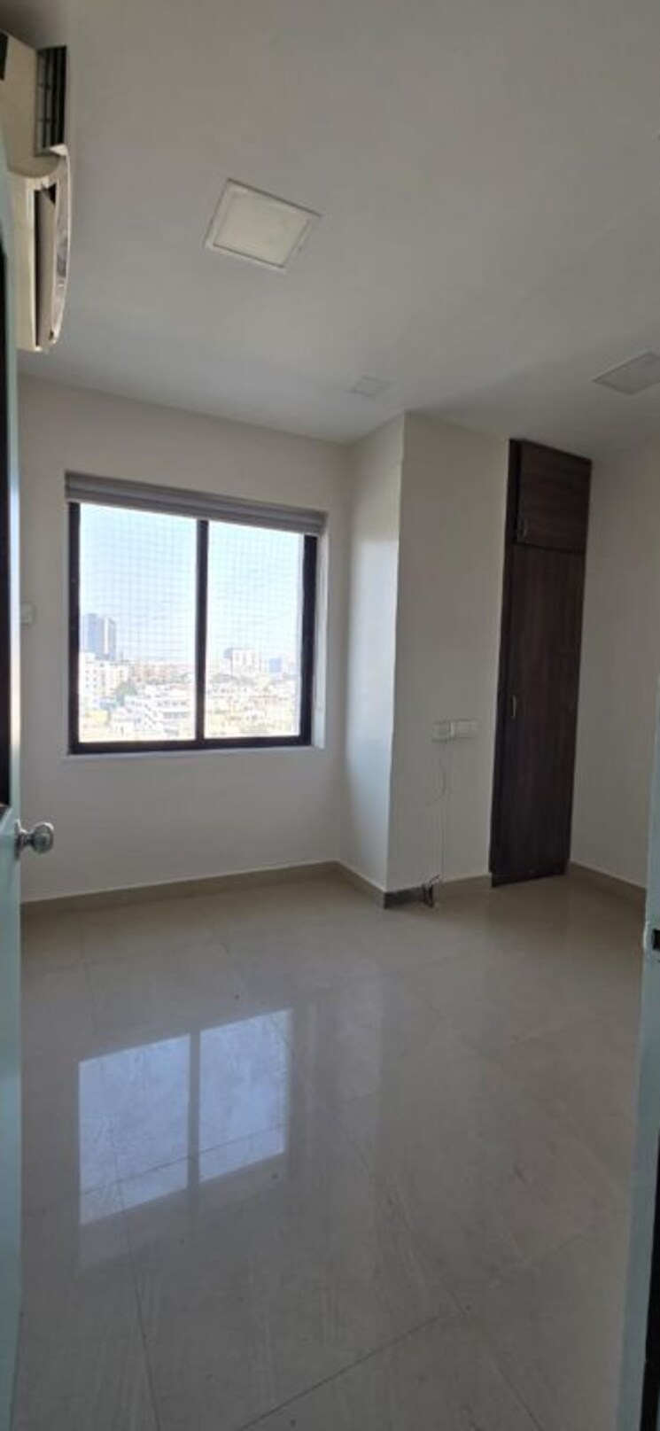 Room, pride-icon-kharadi Commercial Office Space in IT/SEZ 2300 Sq.Ft. In Kharadi Pune 9819234