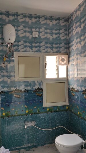 Room in 4 BHK Apartment at Ramdevnagar – for Rent