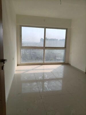 Room in 3 BHK Apartment at Moreshwar 19 East, Nerul – for Sale