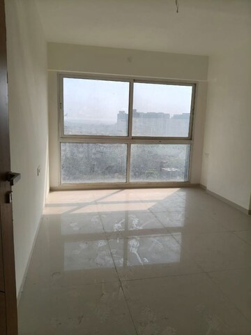 Room in 3 BHK Apartment at Moreshwar 19 East, Nerul – for Sale