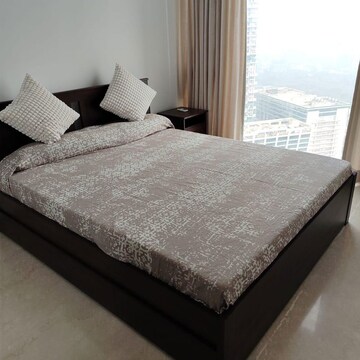 Bedroom in 3 BHK Apartment at Lodha Parkside, Kamala Mill – for Rent