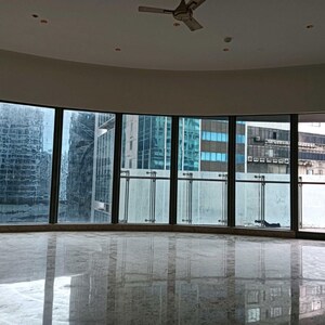 Room in 4 BHK Apartment at Lodha World View, Empire Mill – for Rent