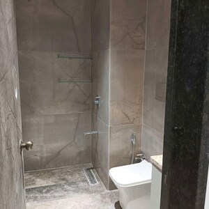 Bathroom in 4 BHK Apartment at Lodha World View, Empire Mill – for Rent