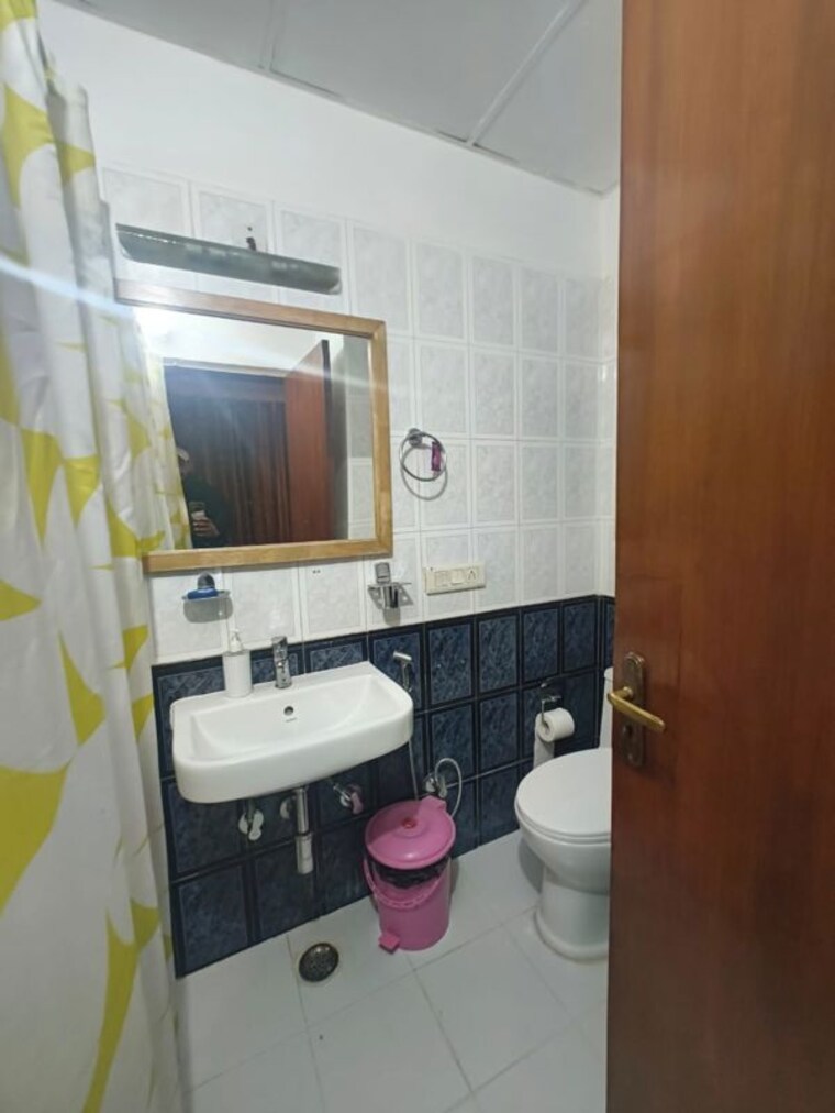 Master Bedroom, sare-home 3.5 Bedroom 1580 Sq.Ft. Apartment In Sector 92 Gurgaon 9819263