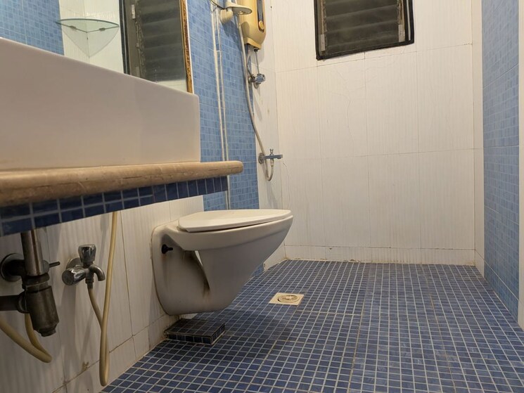 Bathroom, shrishti-synchronicity 3 Bedroom 1470 Sq.Ft. Apartment In Chandivali Mumbai 9819244