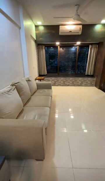 1 BHK Apartment For Rent in Andheri West