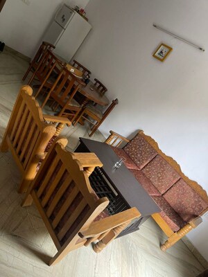 Living Room in 2 BHK Builder Floor at Sector 46 – for Rent