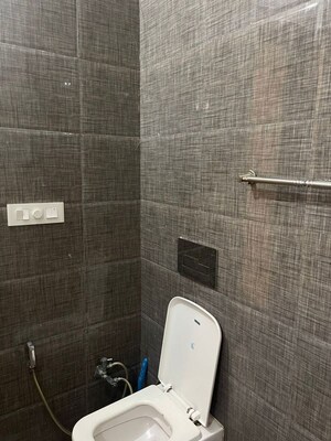 Bathroom in 2 BHK Builder Floor at Sector 46 – for Rent