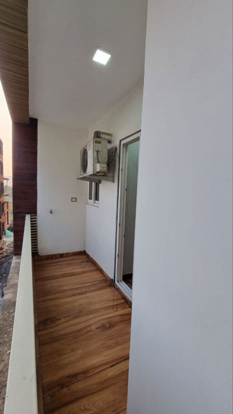 undefined, bliss-heights 3 Bedroom 1000 Sq.Ft. Apartment In Sector 104 Noida 9819282