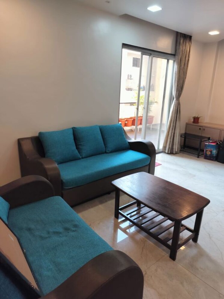 Living Room, magarpatta-daffodils-apartment 3 Bedroom 1500 Sq.Ft. Apartment In Hadapsar Pune 9819283