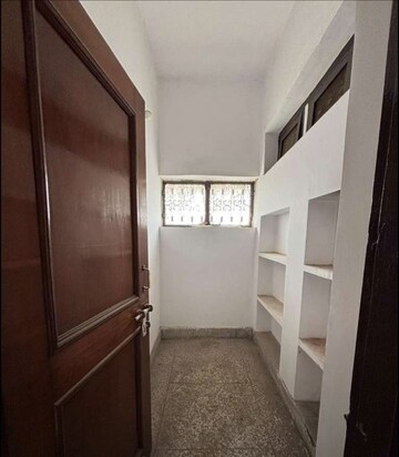 Building Lobby in 2 BHK Apartment at Daliganj – for Rent