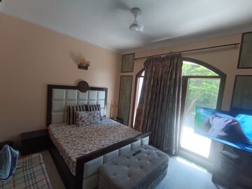 3 BHK Builder Floor For Rent in Sector 38