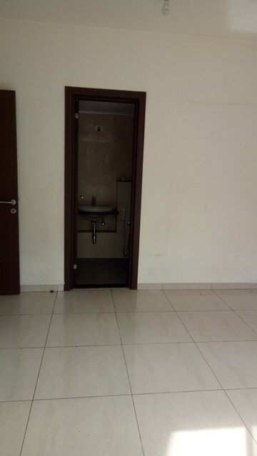 Bathroom in 1 BHK Apartment at Mahindra Antheia, Pimpri – for Sale