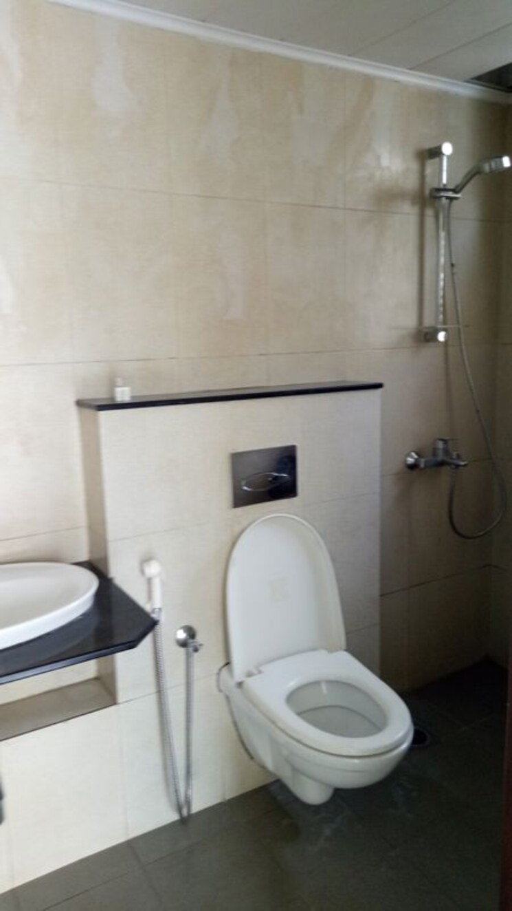 Bathroom, mahindra-antheia 1 Bedroom 750 Sq.Ft. Apartment In Pimpri Pune 9819288
