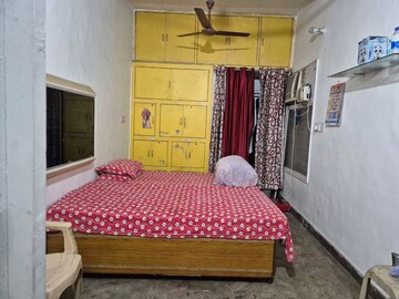 Bedroom in 1.5 BHK Apartment at Mayur Vihar – for Sale