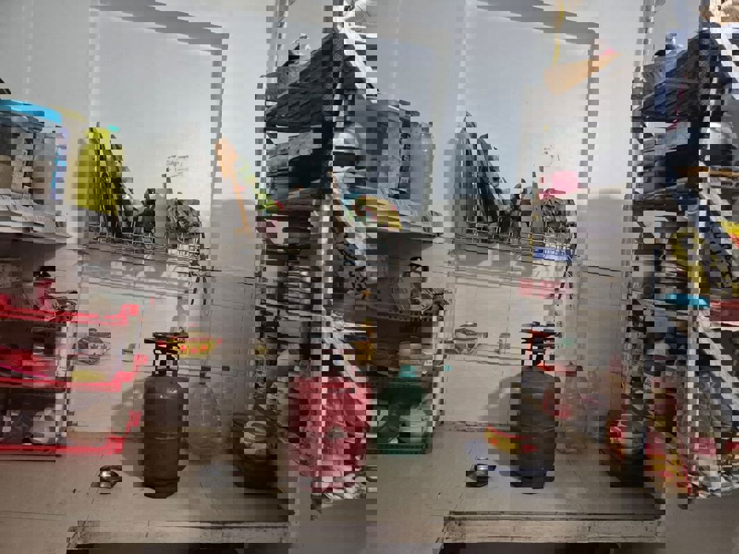 1.5 BHK + Study Room Apartment For Sale in Mayur Vihar