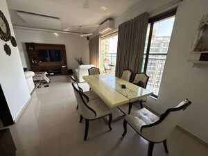 3 BHK Apartment For Rent in Raheja Gardens Savoy, Midc Colony