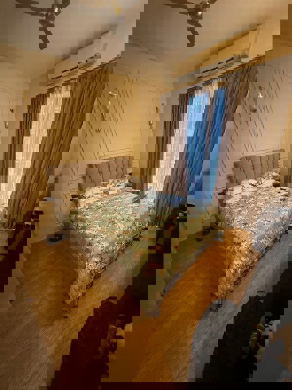 4 BHK + Pooja Room,Servant Room,Study Room,Extra Room 5605 Sq.Ft. Villa in Emaar Marbella