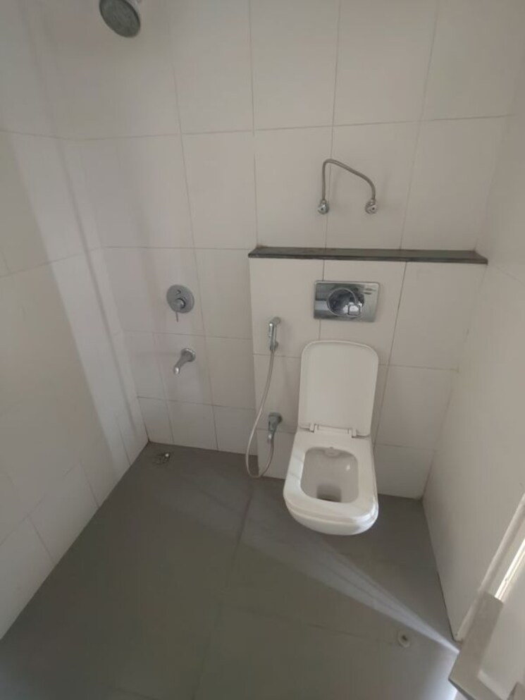 Bathroom, godrej-greens 2 Bedroom 613 Sq.Ft. Apartment In Undri Pune 9819345